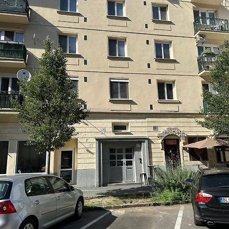 Brand New, Design Apartment Jojo, Oldtown, Balcony براتسيلافا المظهر الخارجي الصورة